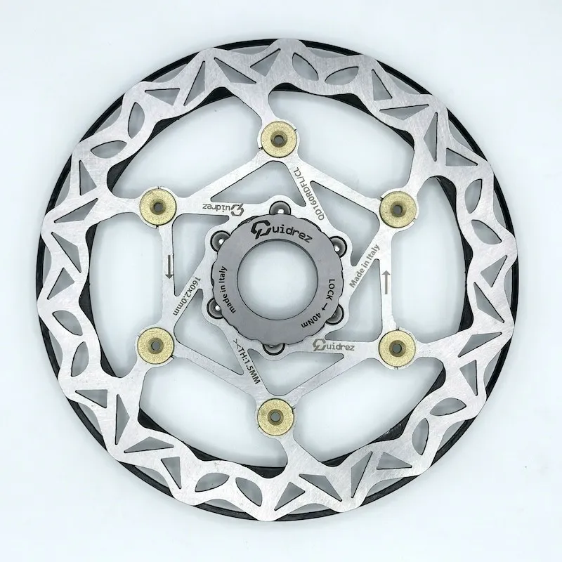 FLOTTING BRAKE DISC FOR RACING BICYCLES